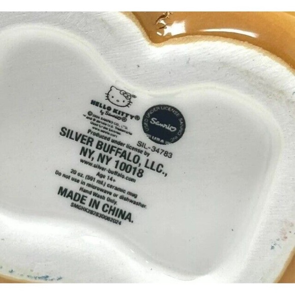 Hello Kitty Christmas Gingerbread Mug -
Brand New 2024 - Picture 4 of 5